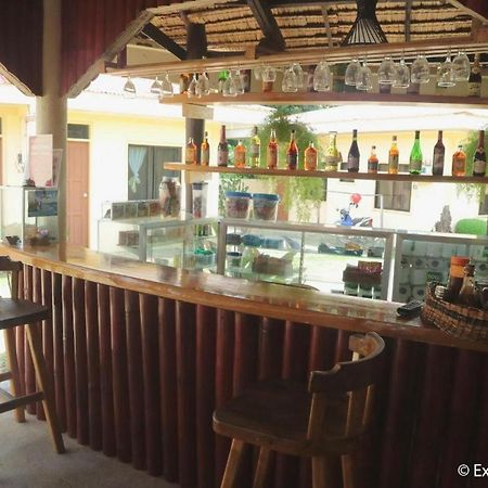 Zen Rooms Basic Replica Manor Siquijor Exterior photo