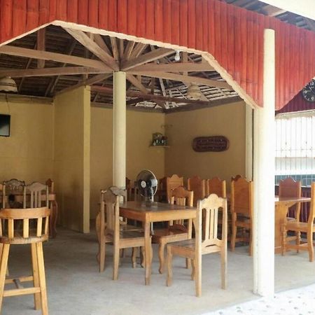 Zen Rooms Basic Replica Manor Siquijor Exterior photo